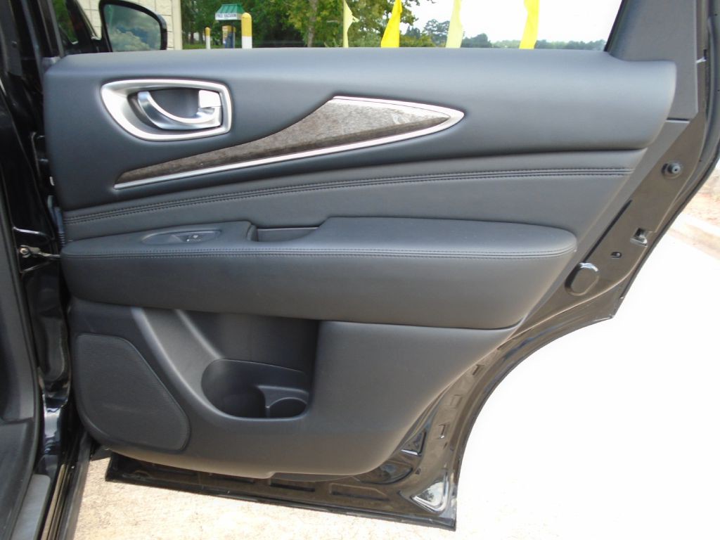 2013 INFINITI JX35 Image 9