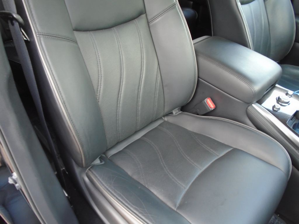 2013 INFINITI JX35 Image 12