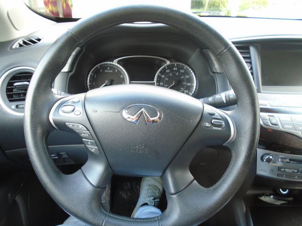 2013 INFINITI JX35 Image 19