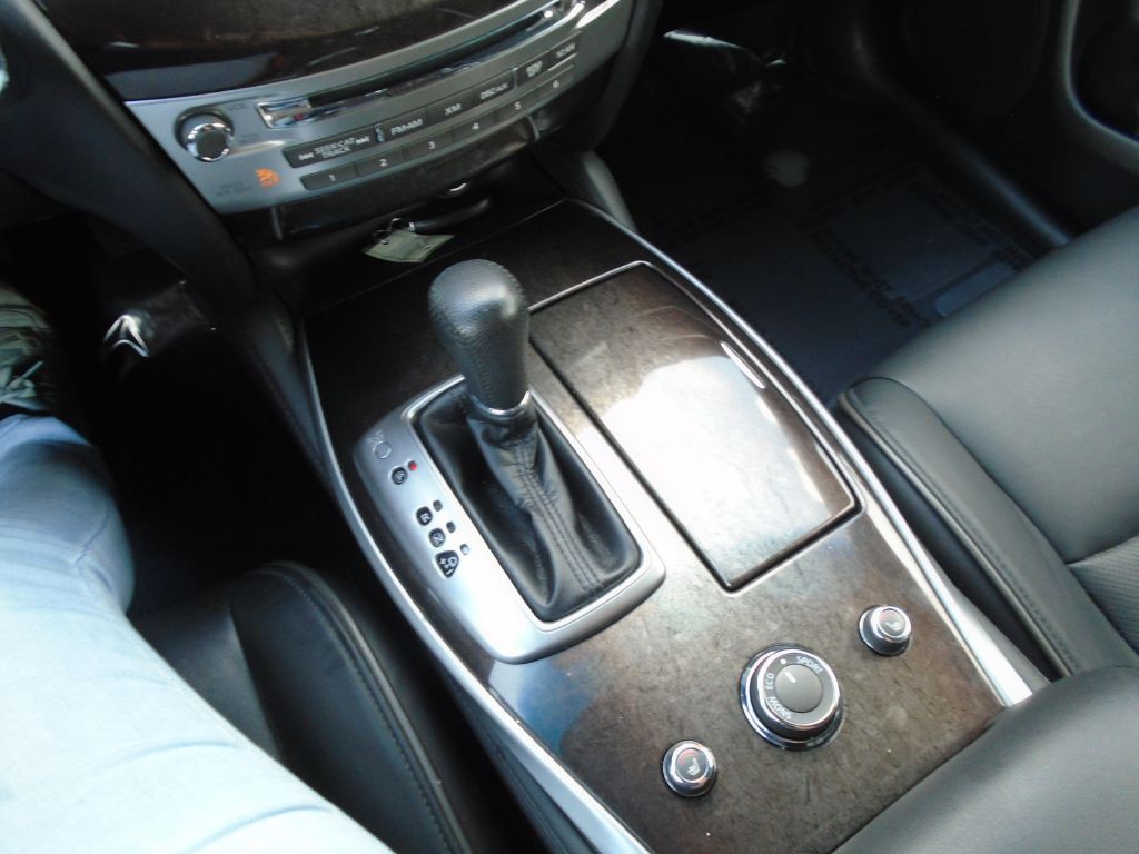 2013 INFINITI JX35 Image 23