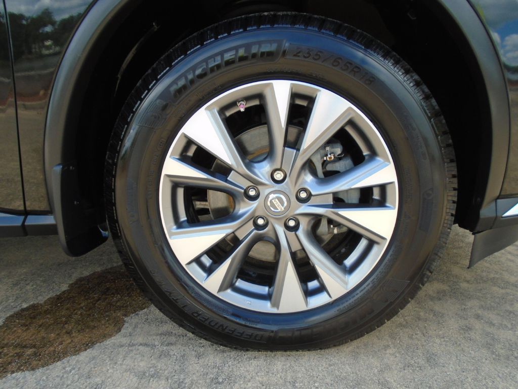 2017 Nissan Murano Image 24