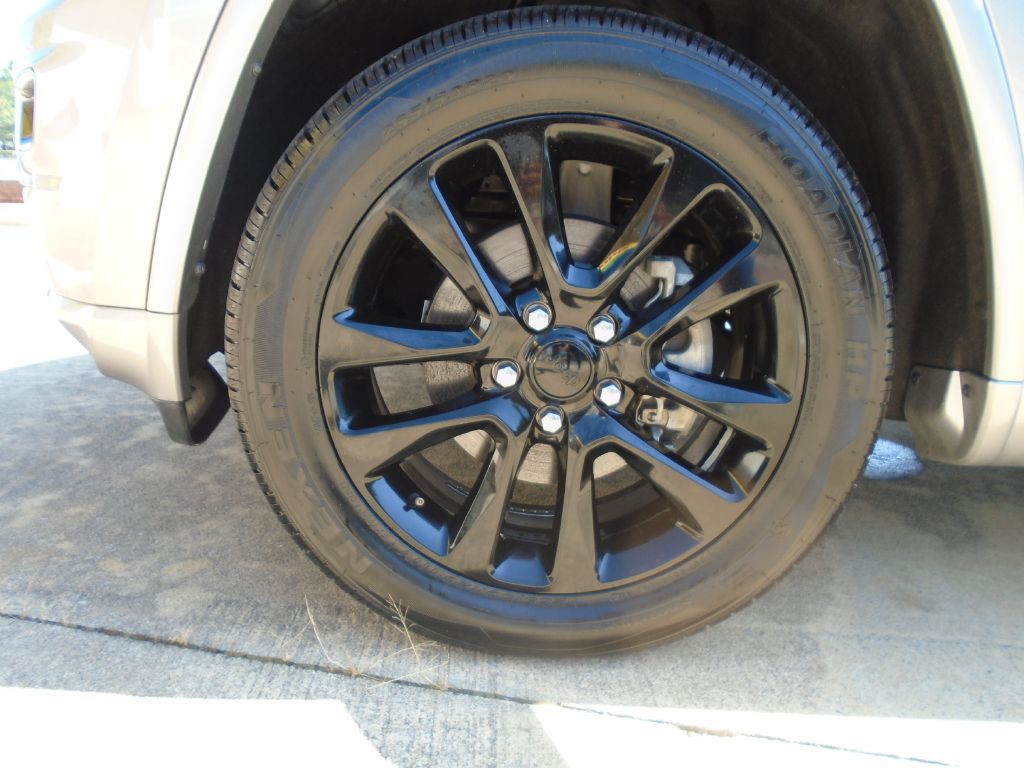 2018 Jeep Grand Cherokee Image 25