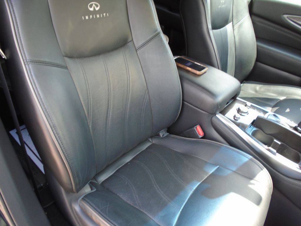 2013 INFINITI JX35 Image 12