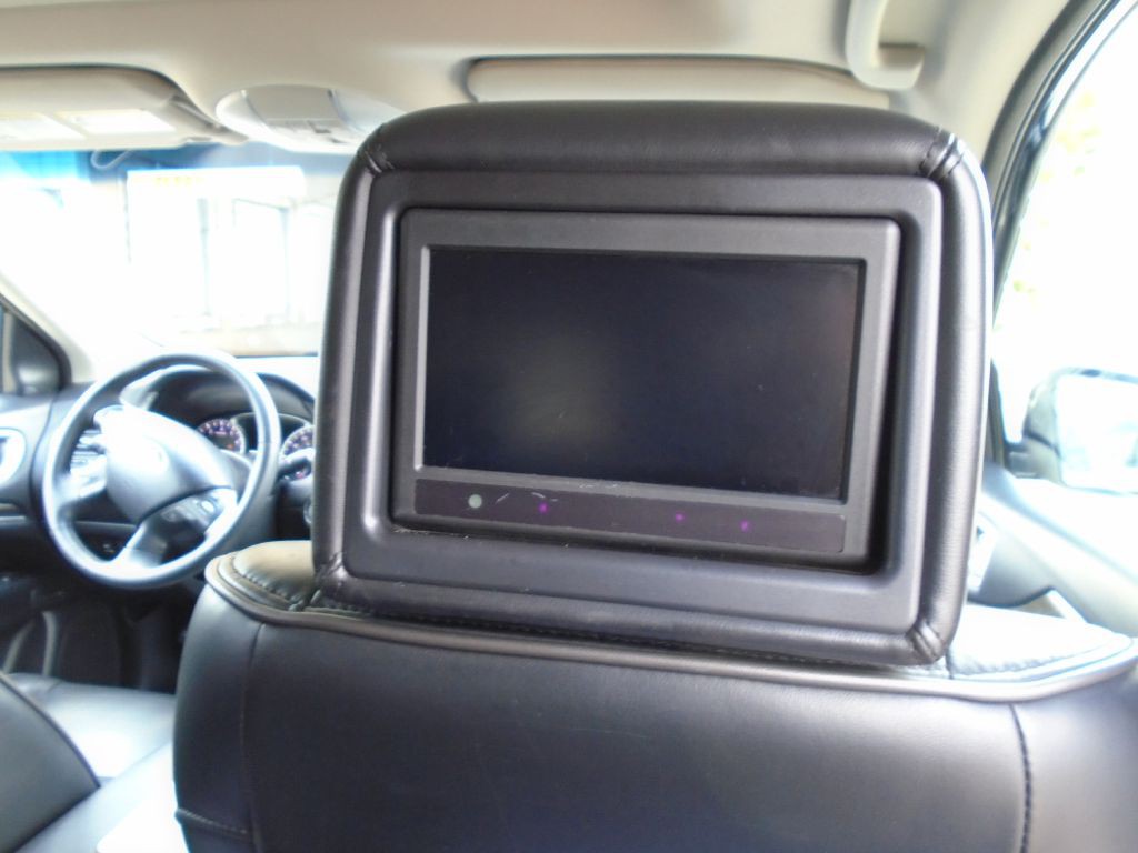 2013 INFINITI JX35 Image 16