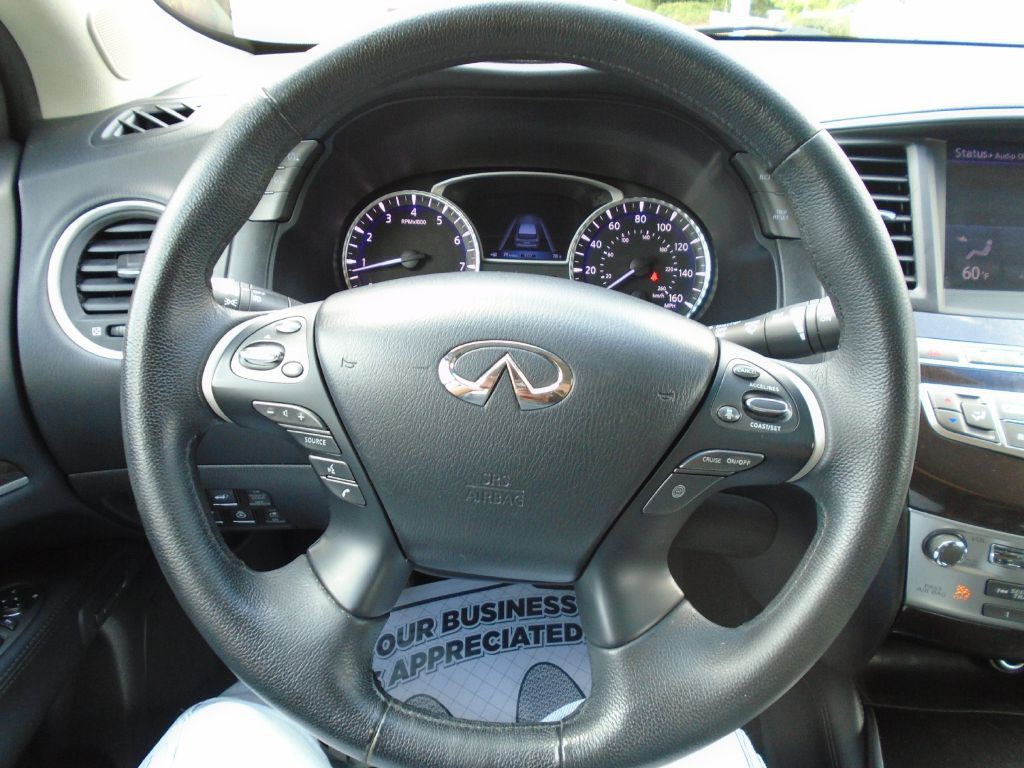 2013 INFINITI JX35 Image 18