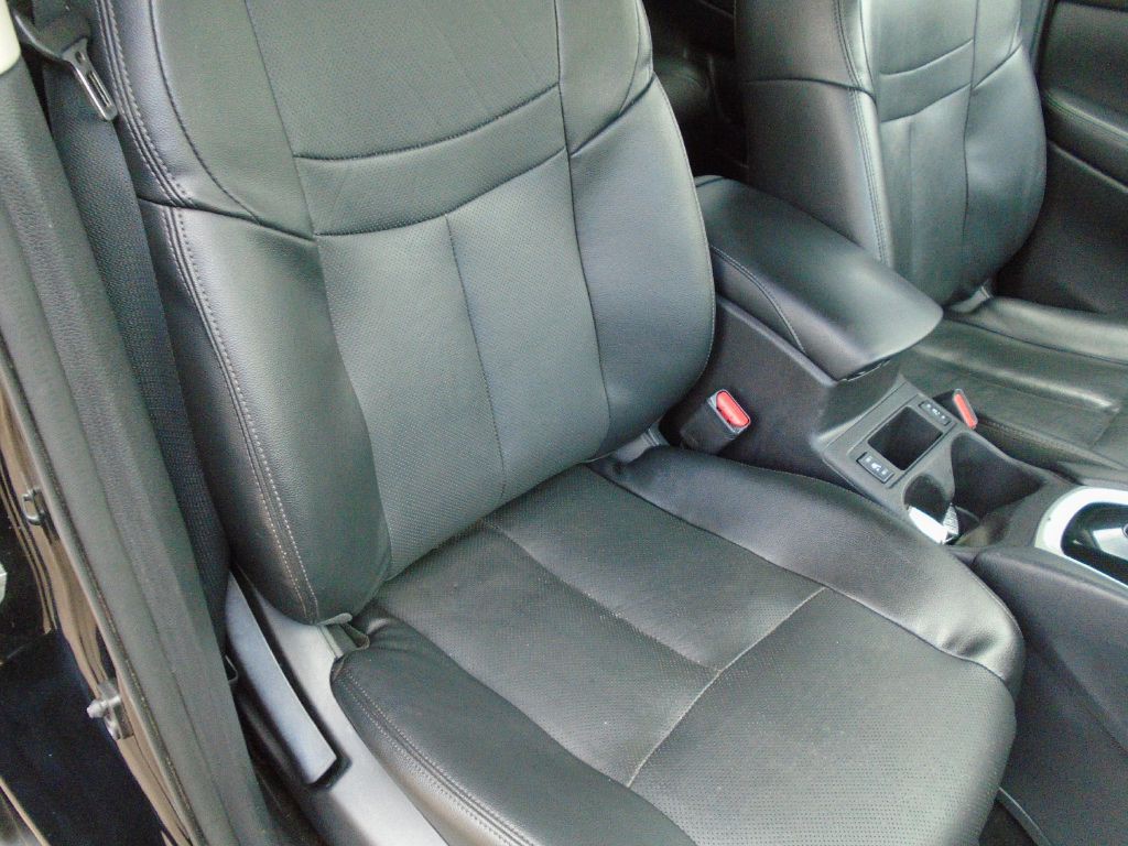 2015 Nissan Rogue Image 12