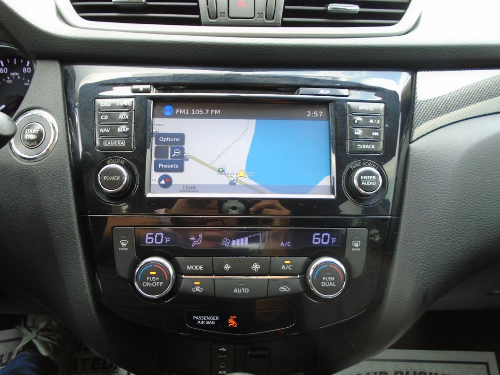 2015 Nissan Rogue Image 19