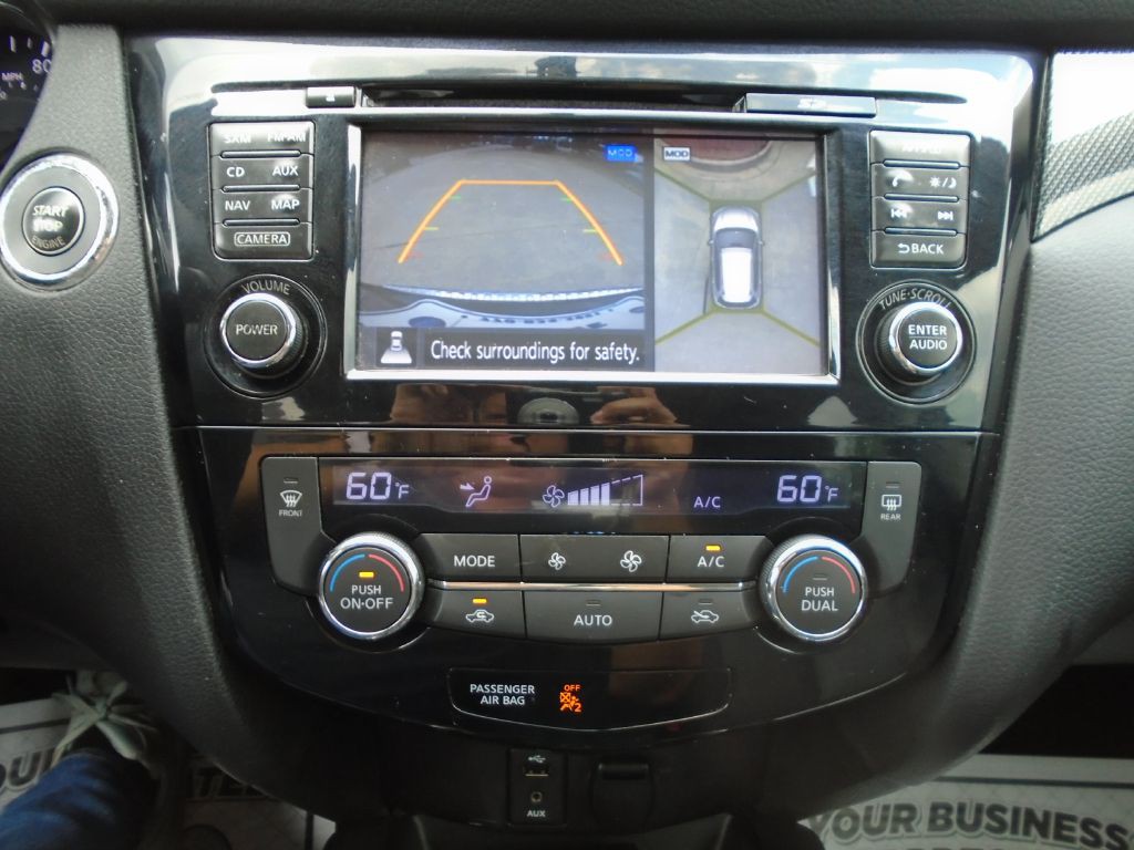 2015 Nissan Rogue Image 20