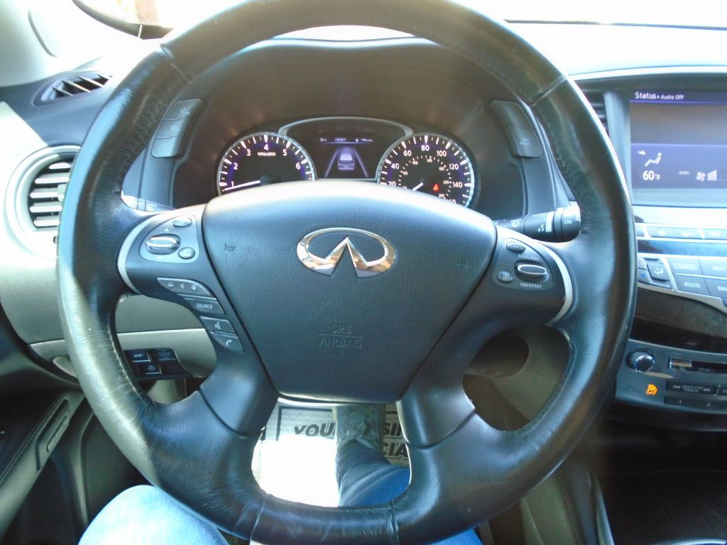 2015 INFINITI QX60 Image 17