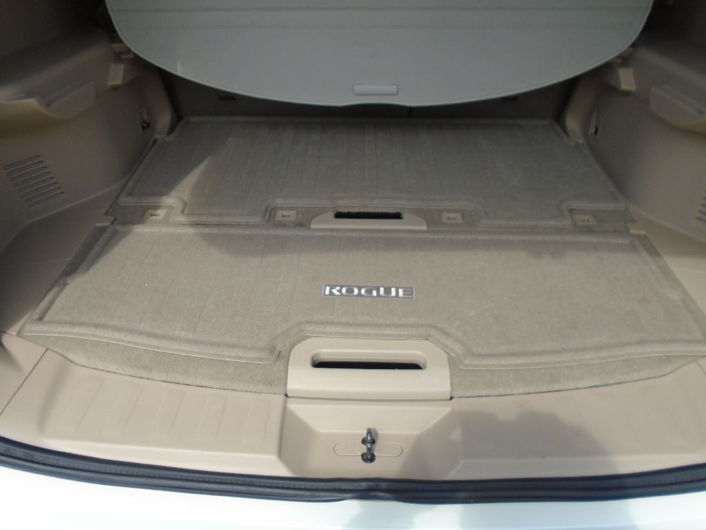 2015 Nissan Rogue Image 23