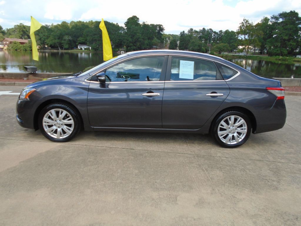 2013 Nissan Sentra Image 3