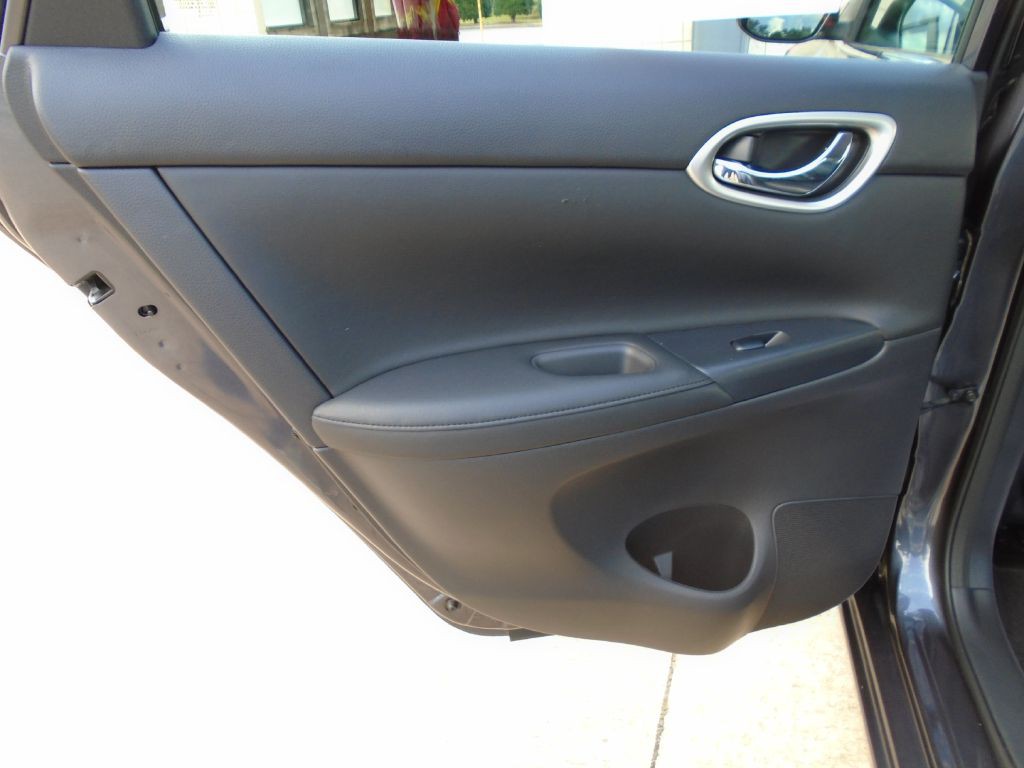 2013 Nissan Sentra Image 10