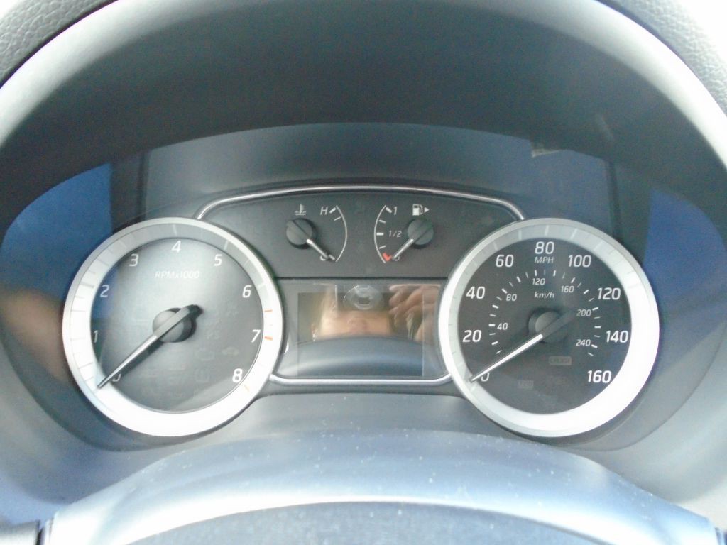 2013 Nissan Sentra Image 15