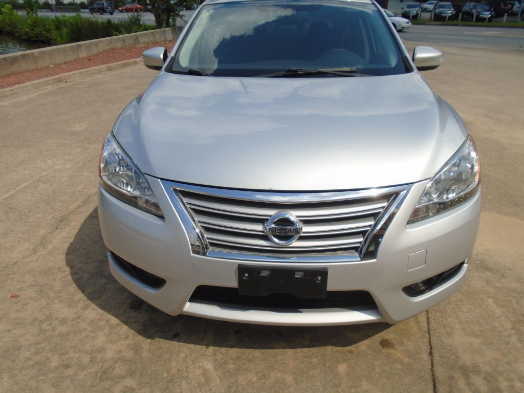 2013 Nissan Sentra Image 1