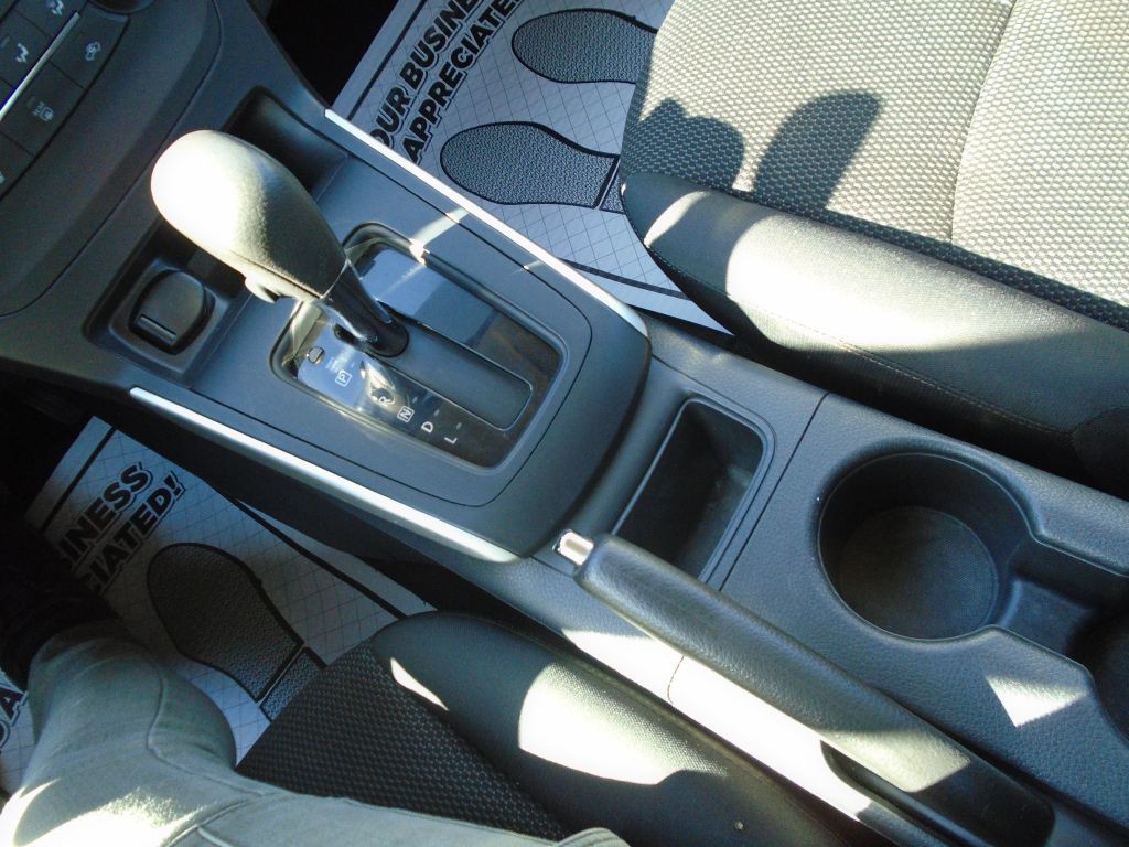 2017 Nissan Sentra Image 21