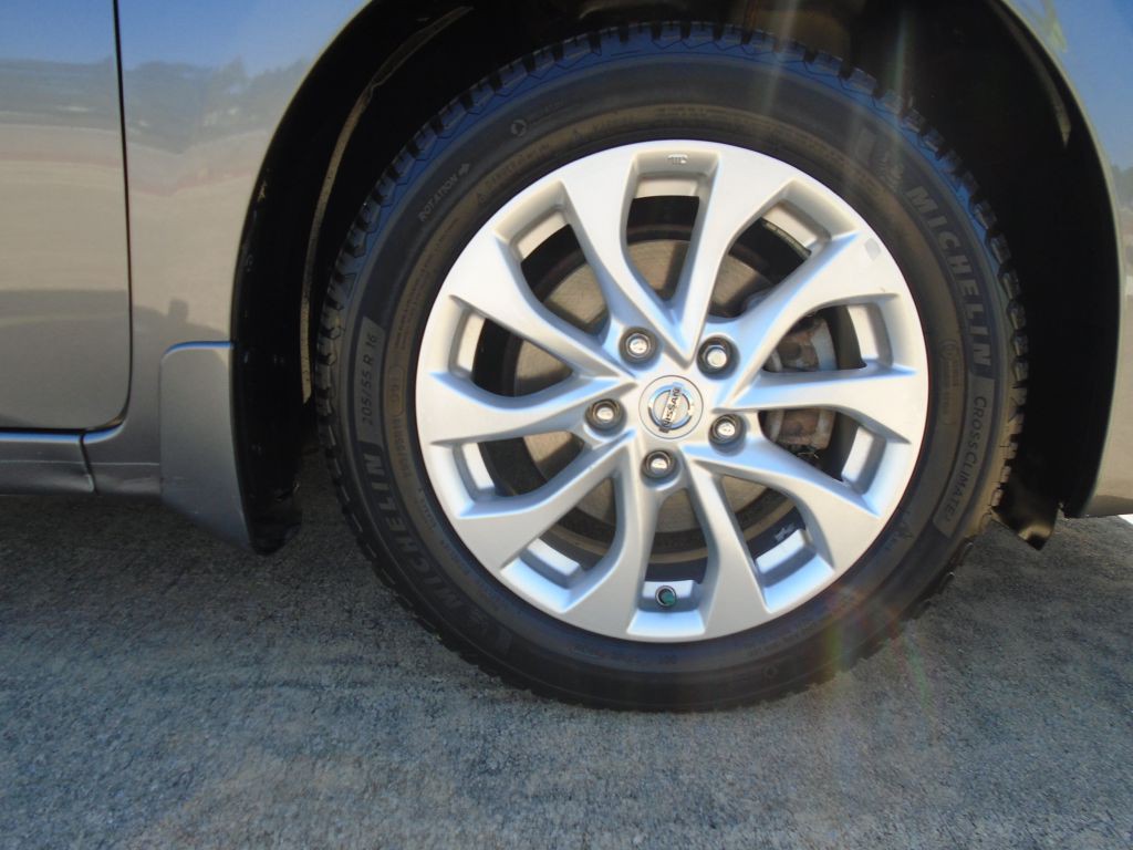 2017 Nissan Sentra Image 24