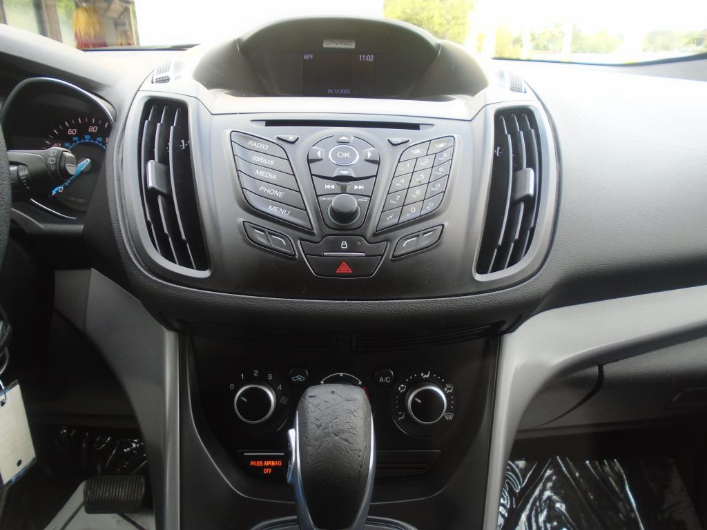 2016 Ford Escape Image 18