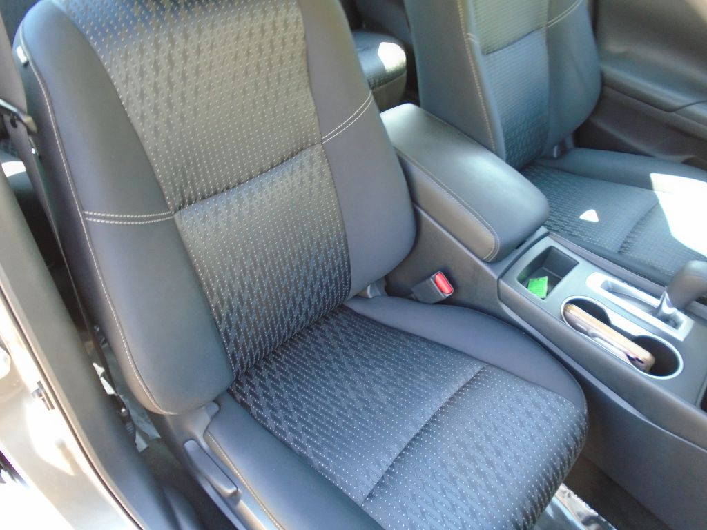 2016 Nissan Altima Image 12