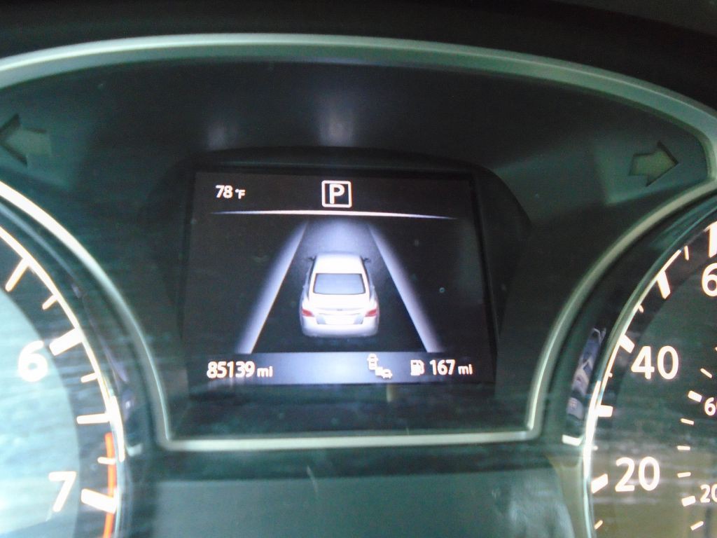 2016 Nissan Altima Image 17