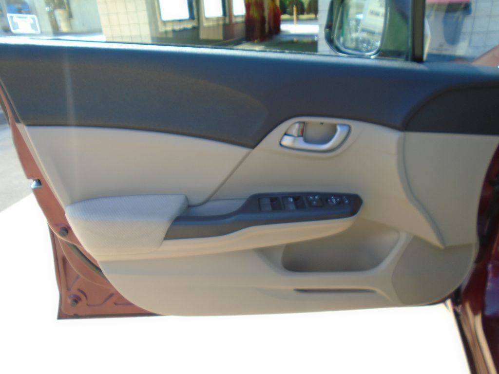 2012 Honda Civic Image 7