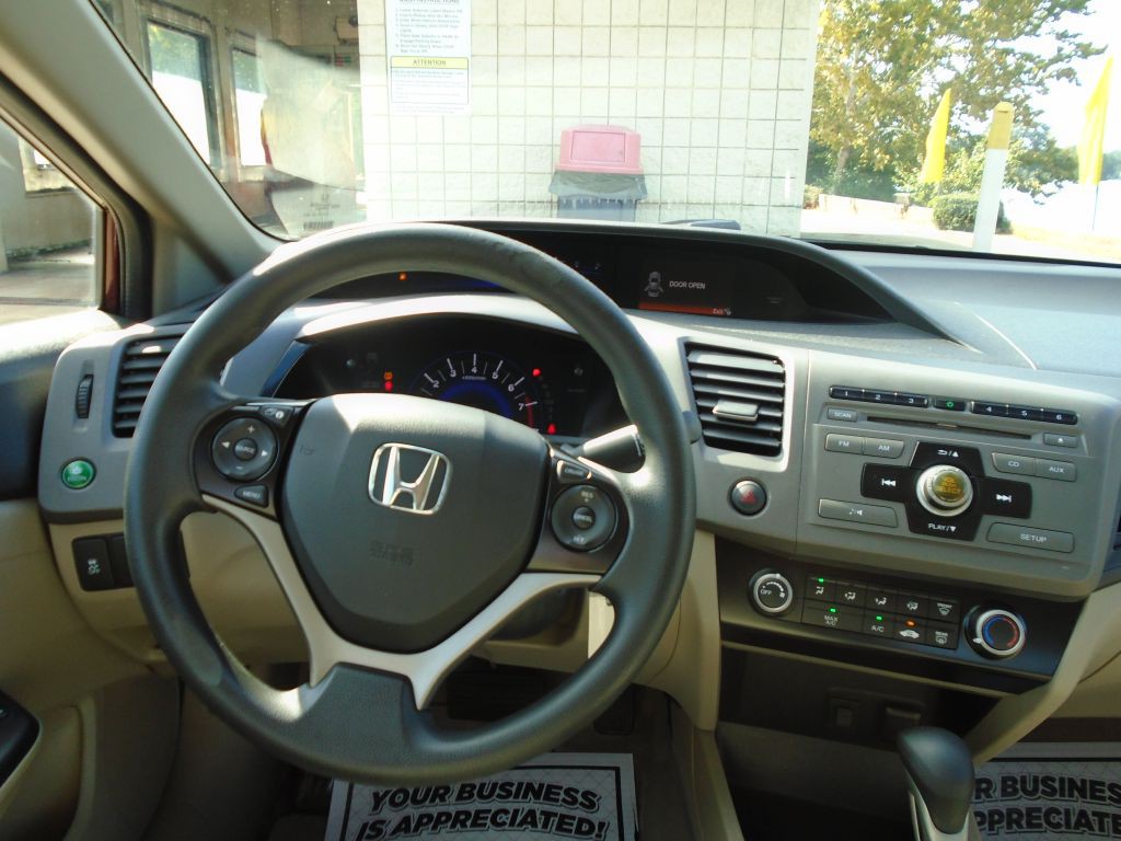 2012 Honda Civic Image 15