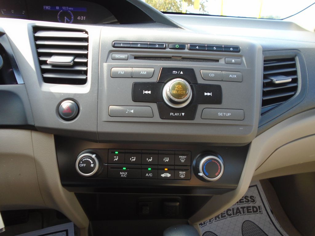 2012 Honda Civic Image 19
