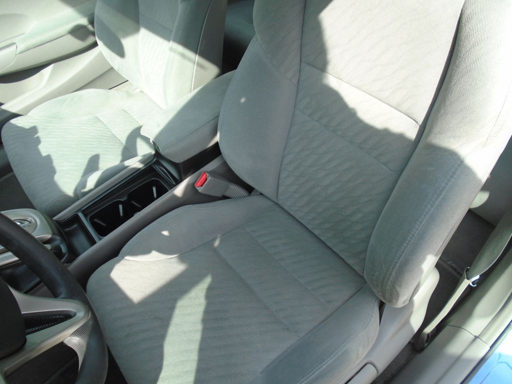 2010 Honda Civic Image 10