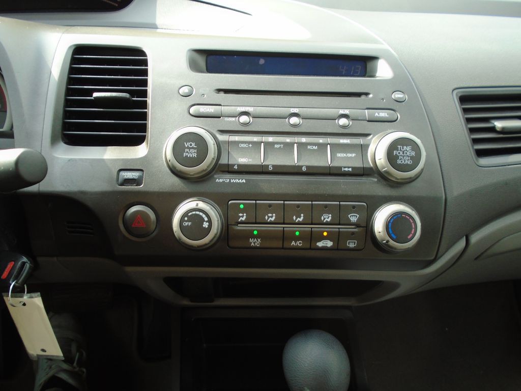 2010 Honda Civic Image 15