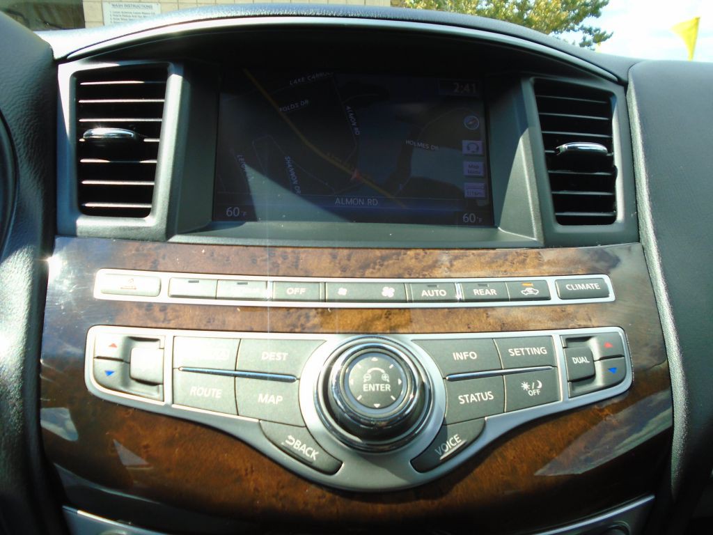 2013 INFINITI JX35 Image 25
