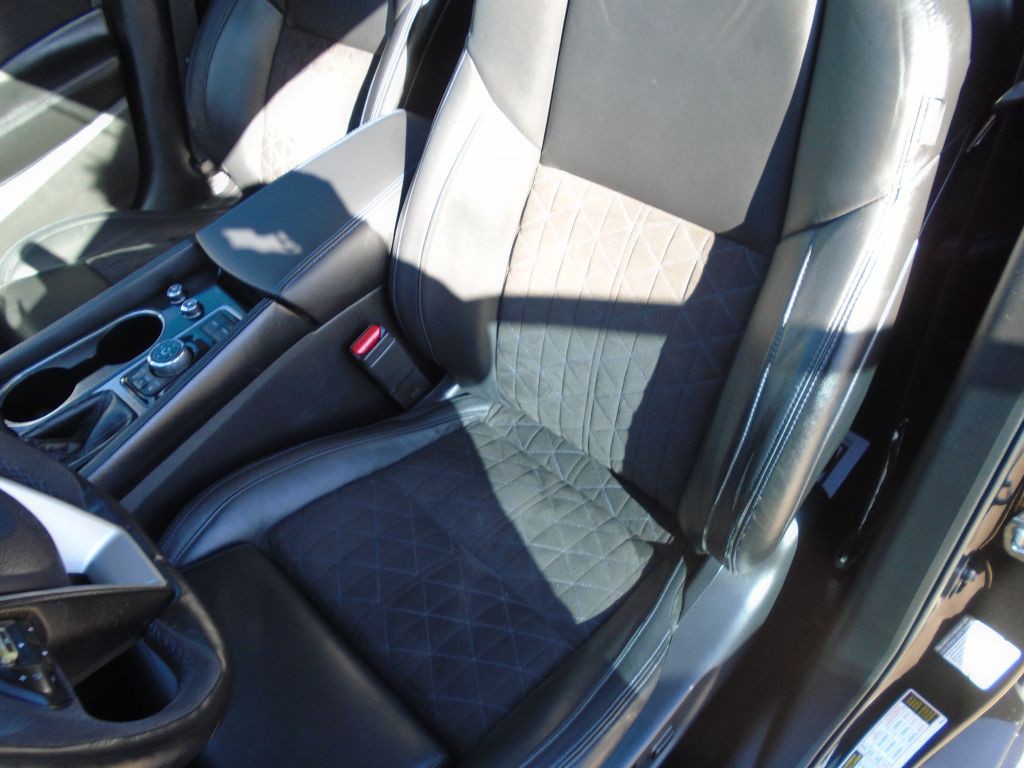 2016 Nissan Maxima Image 11