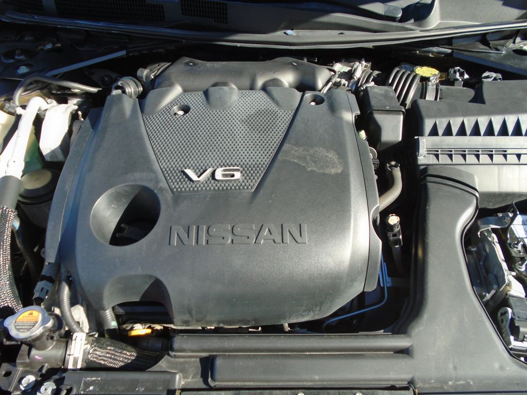 2016 Nissan Maxima Image 22