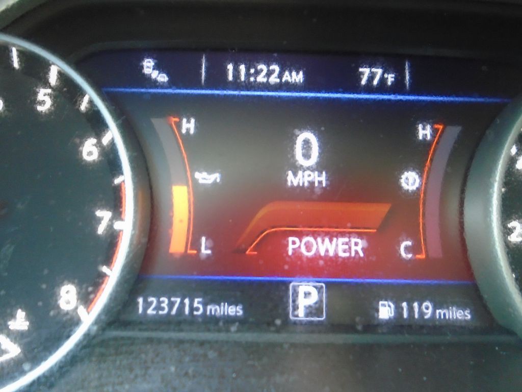 2016 Nissan Maxima Image 17