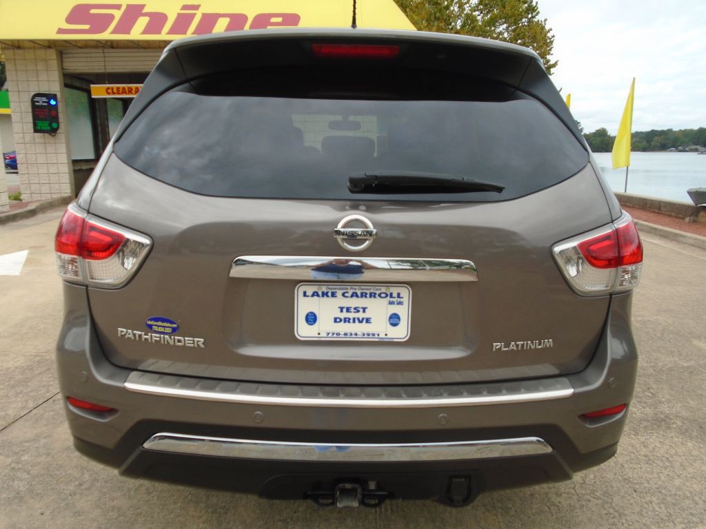 2014 Nissan Pathfinder Image 2