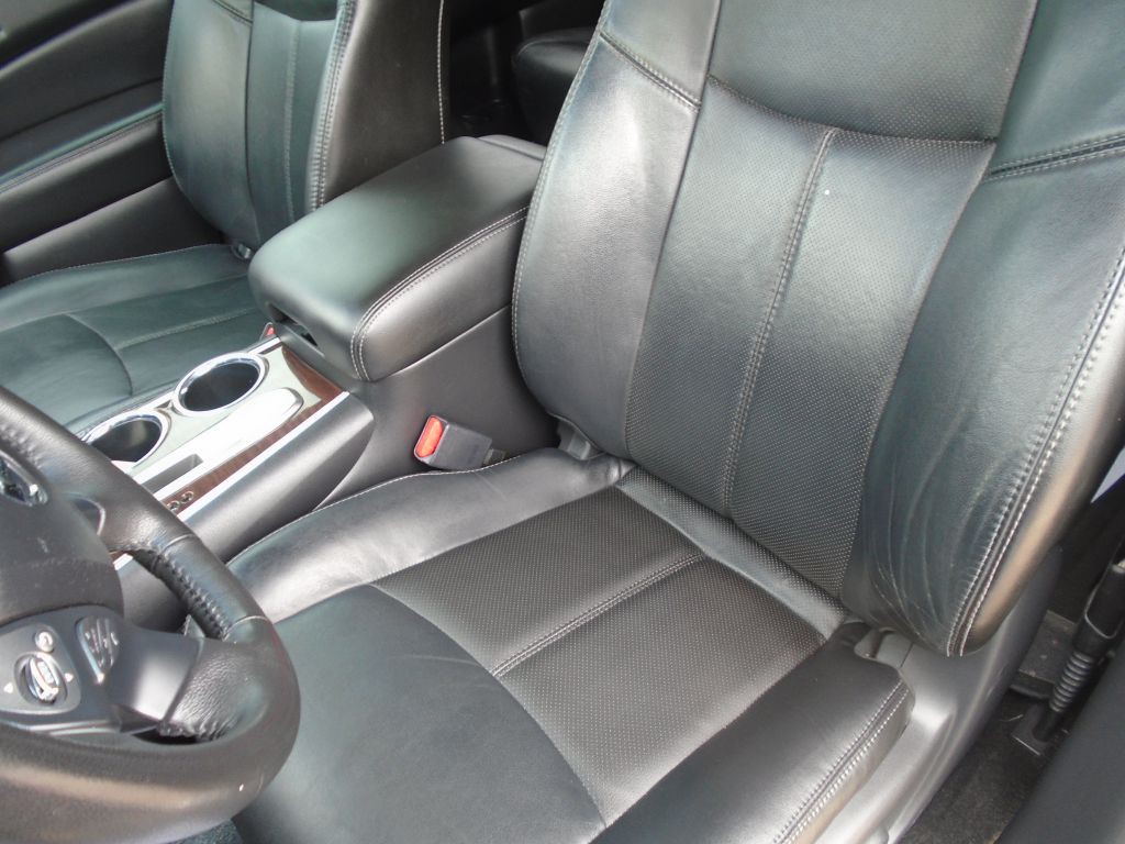 2014 Nissan Pathfinder Image 11