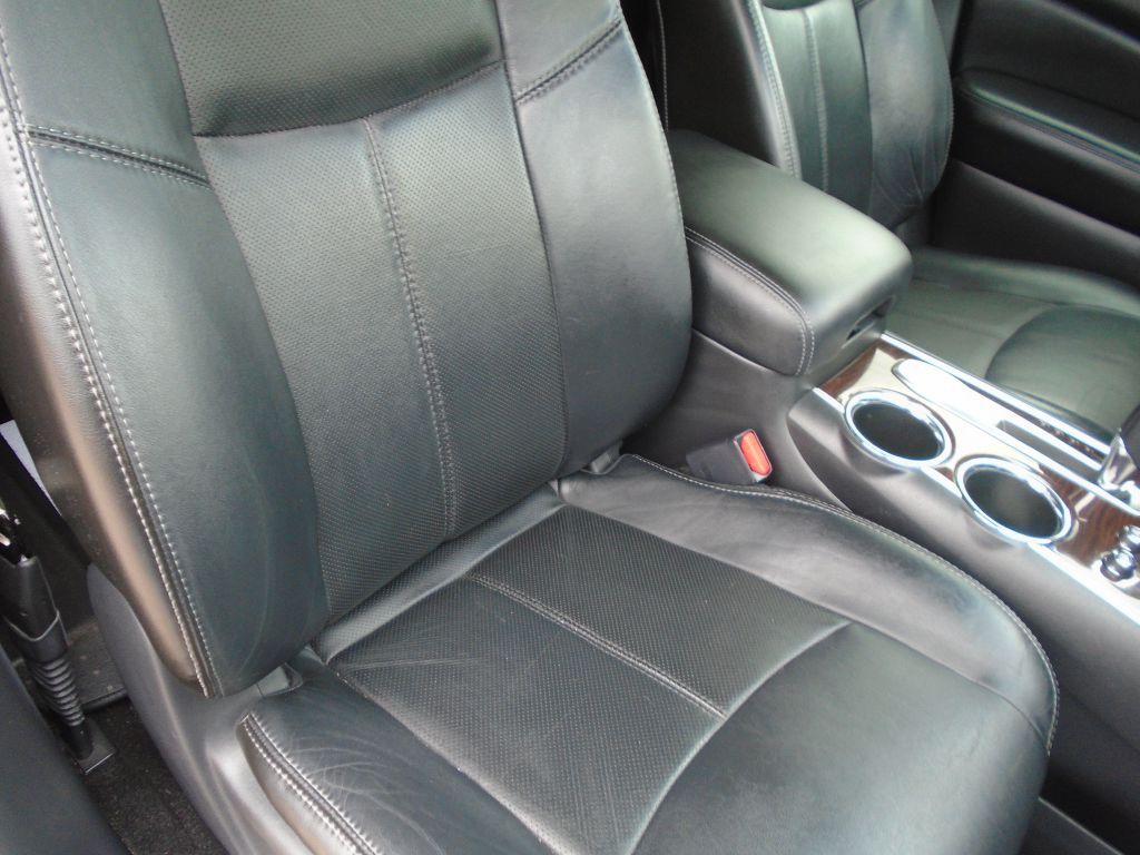 2014 Nissan Pathfinder Image 12
