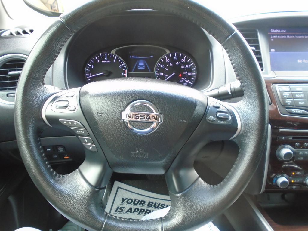 2014 Nissan Pathfinder Image 21