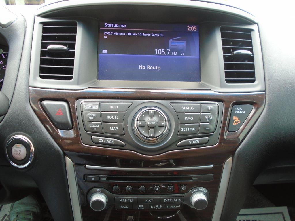 2014 Nissan Pathfinder Image 22