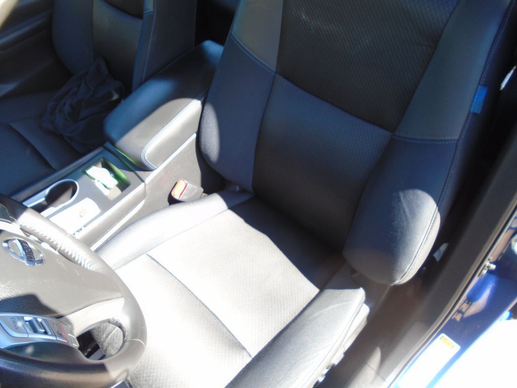 2016 Nissan Altima Image 11