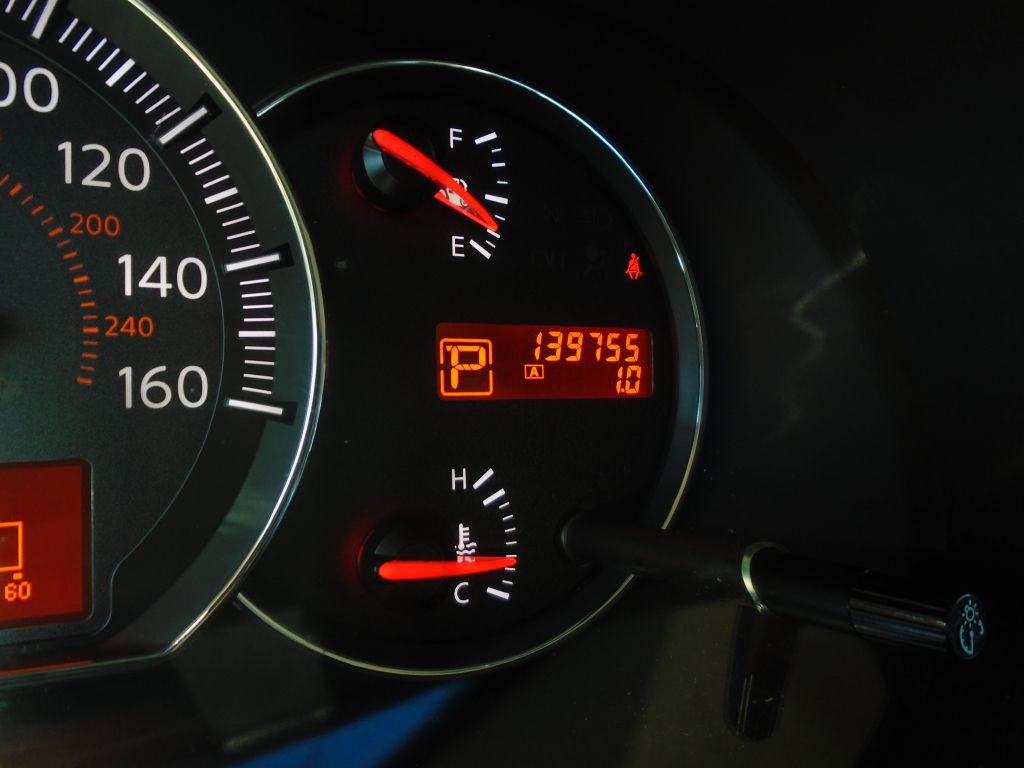 2010 Nissan Maxima Image 17
