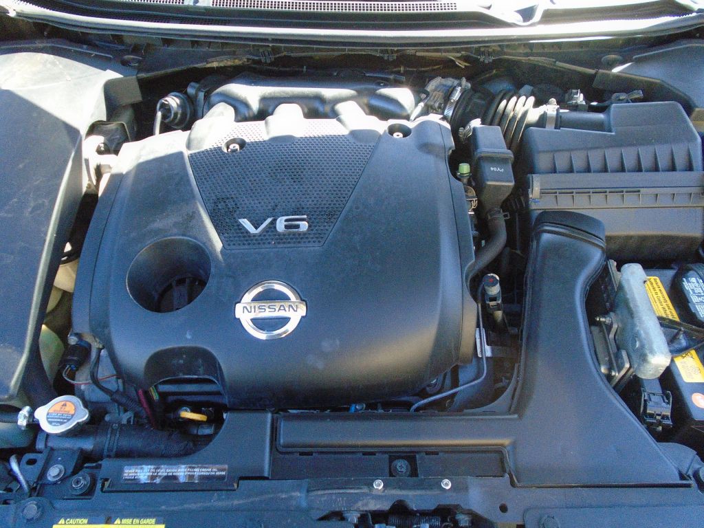 2010 Nissan Maxima Image 23