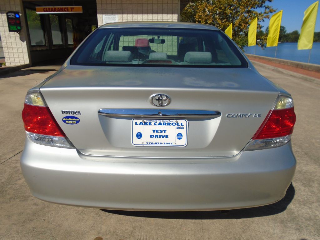 2006 Toyota Camry Image 2