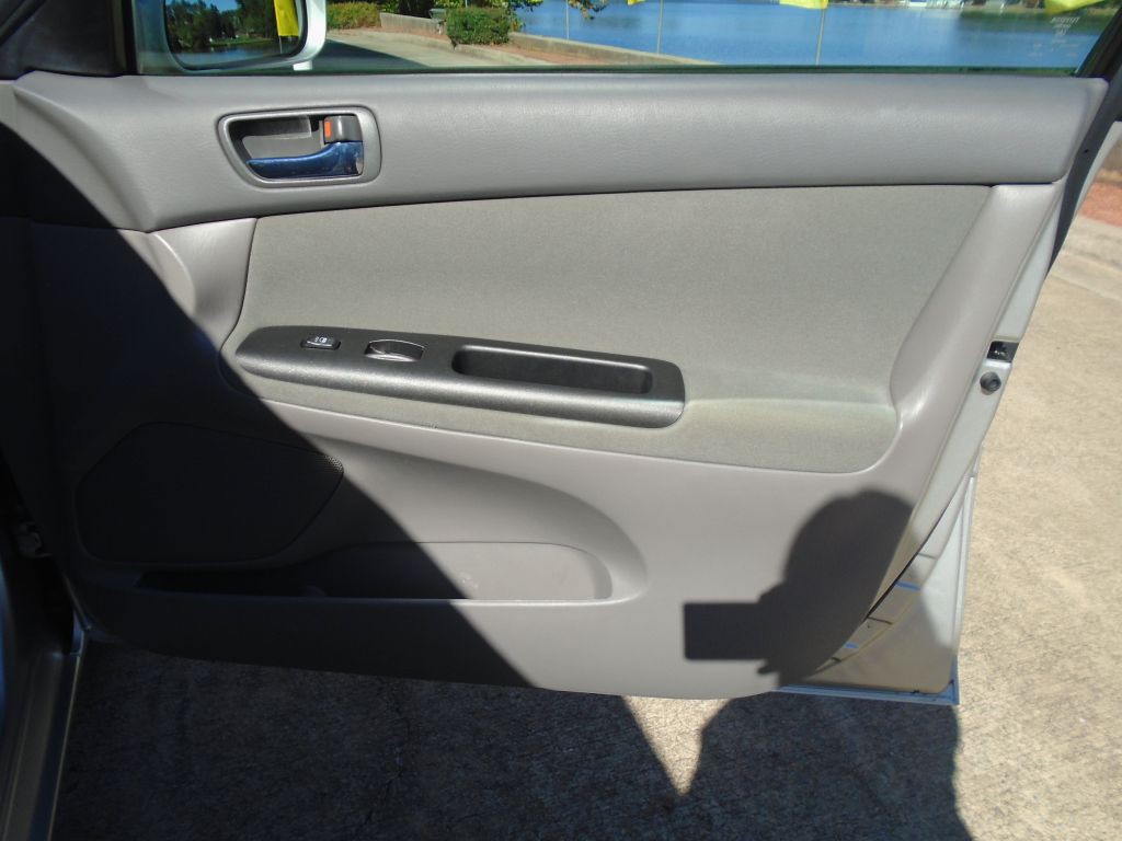 2006 Toyota Camry Image 8