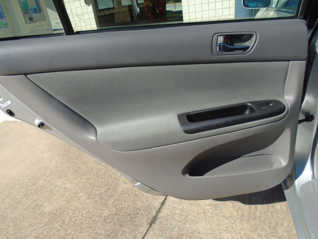 2006 Toyota Camry Image 10