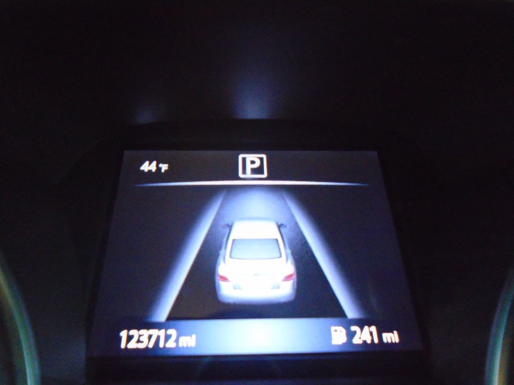2017 Nissan Altima Image 9