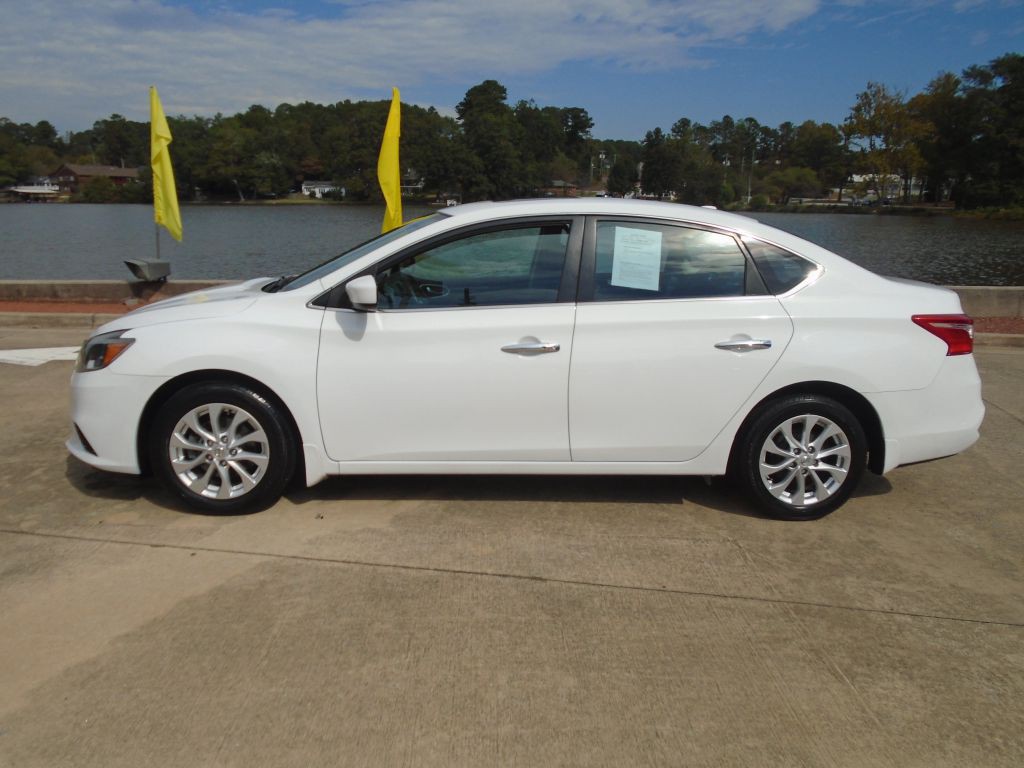 2017 Nissan Sentra Image 3