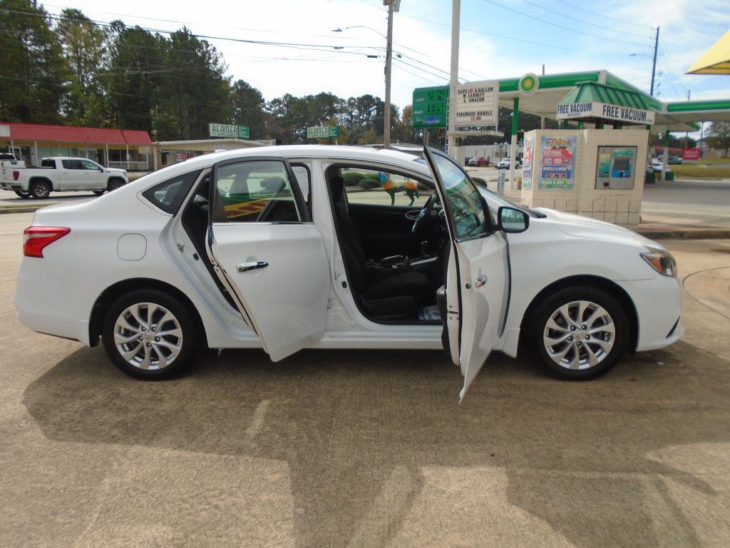 2017 Nissan Sentra Image 5