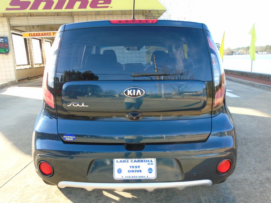 2018 Kia Soul Image 2
