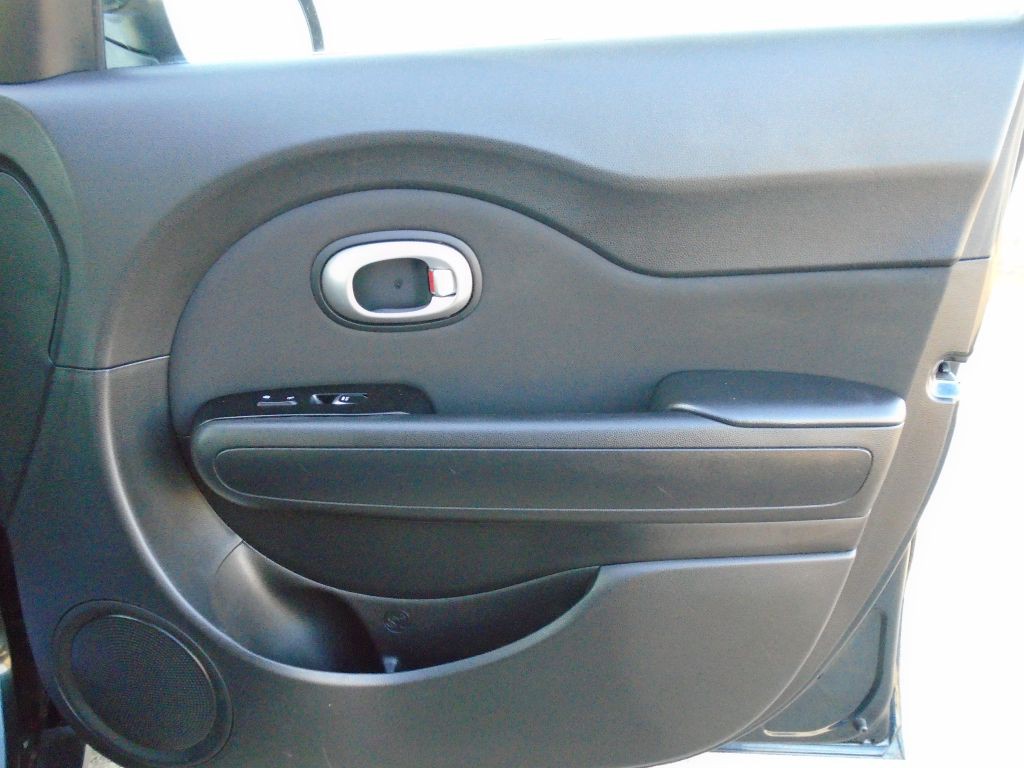 2018 Kia Soul Image 8