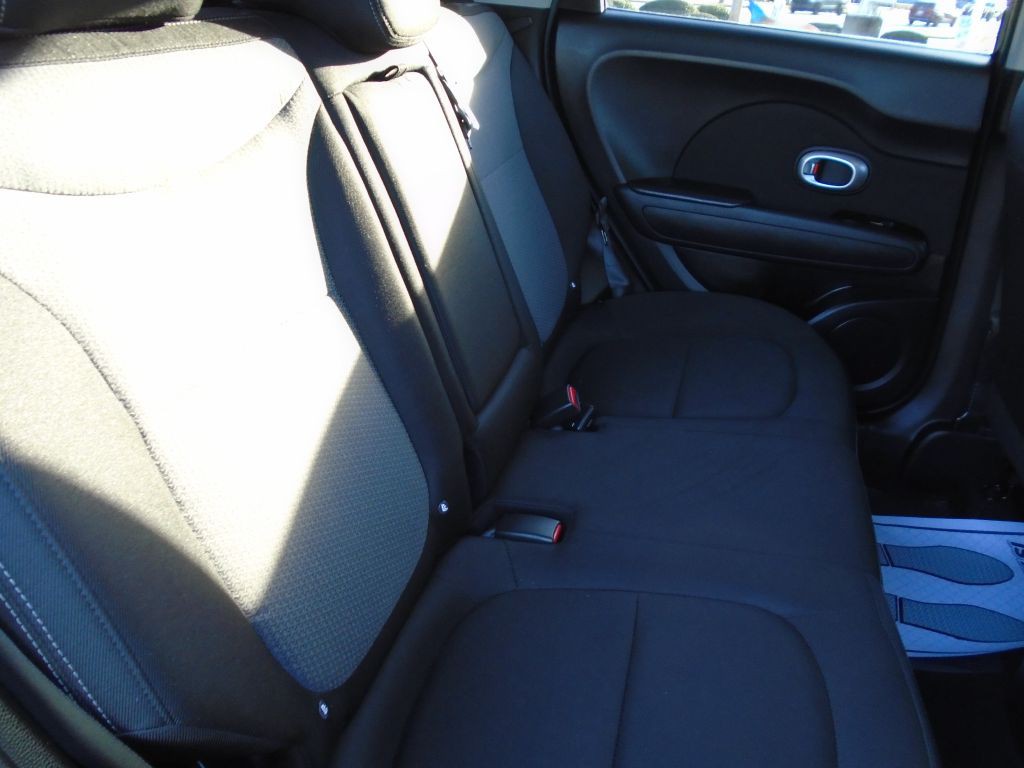 2018 Kia Soul Image 13