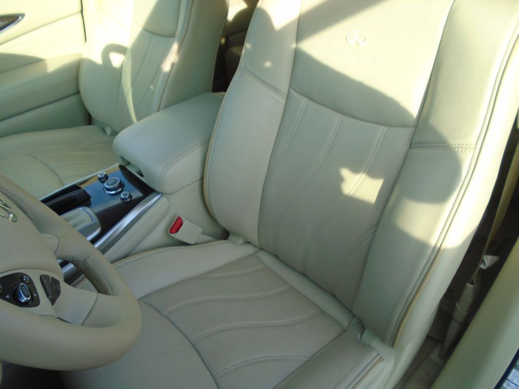 2014 INFINITI QX60 Image 11